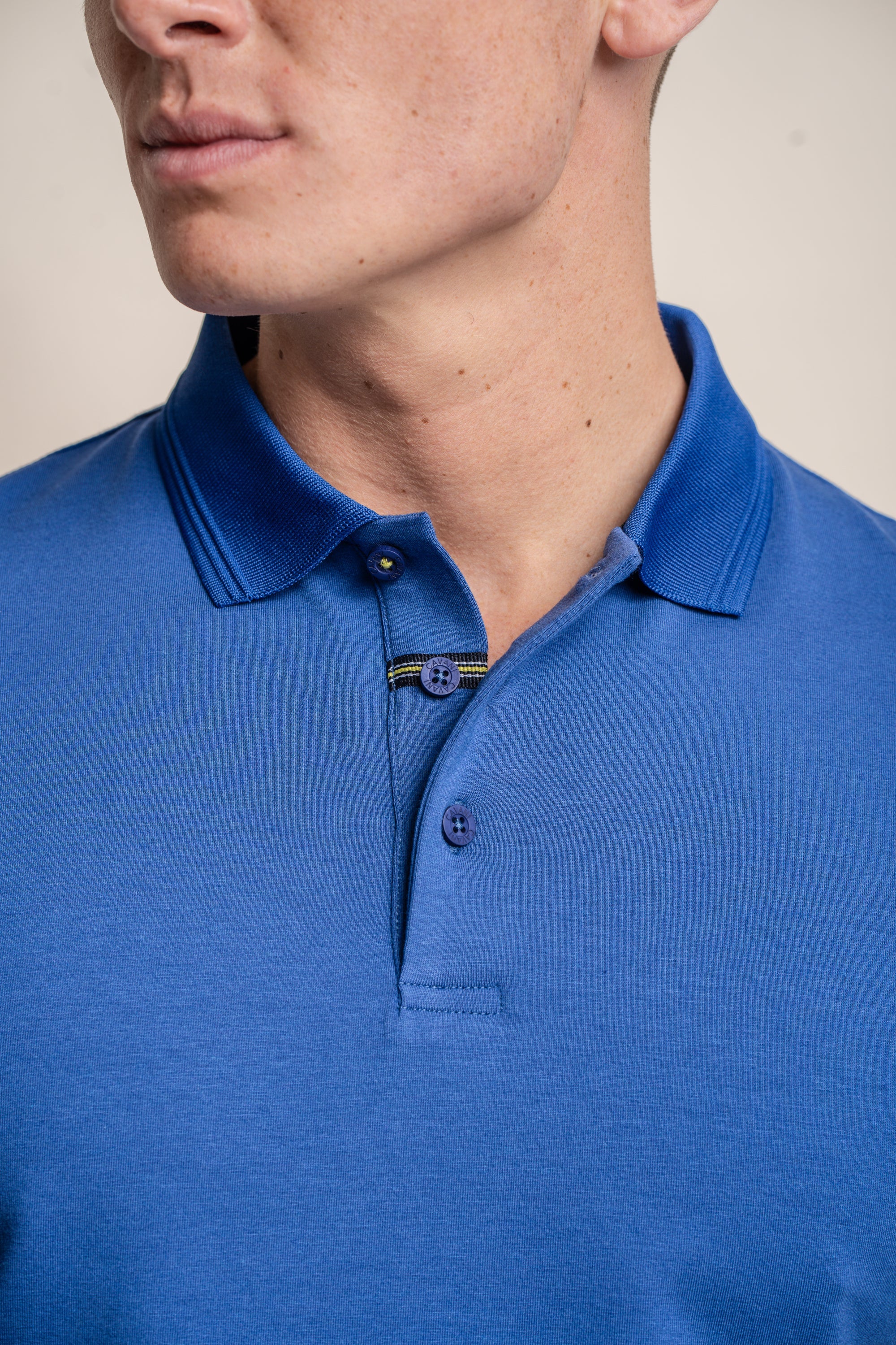 Polo Cavani Kelsey bleu électrique