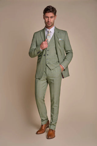 Quelle couleur de chaussures choisir avec un costume