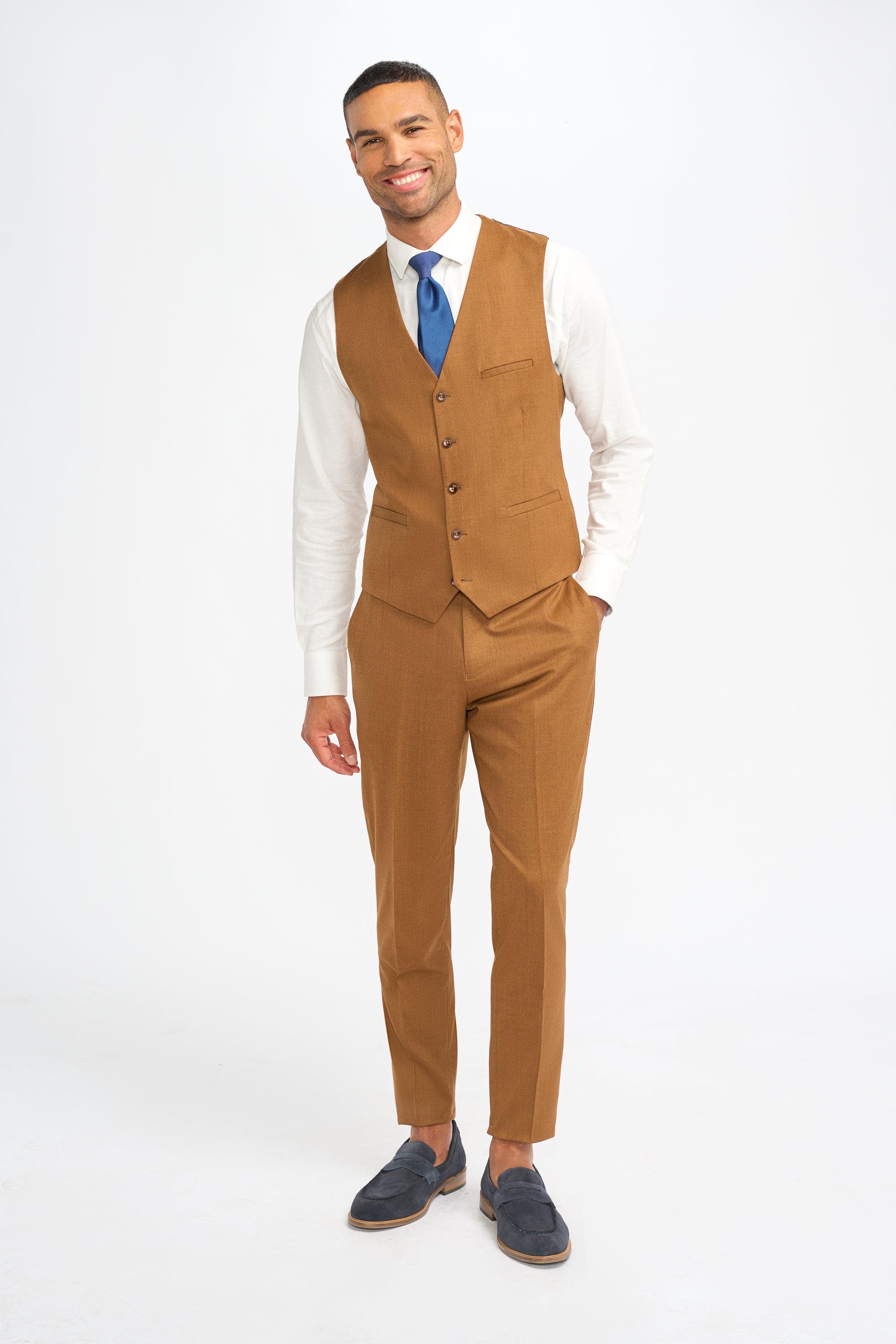 Costume trois pièces pour homme – Cavani James Sierra Laine Super 130s