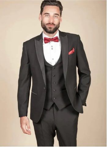 Exemple de smoking élégant