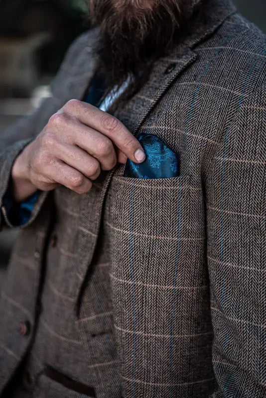 tweed-suit