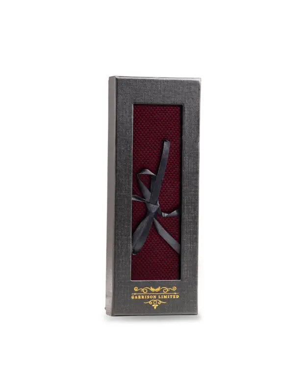 Cravate en maille coloris bordeaux - Garrison Limited